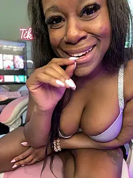 TikaMoon webcam