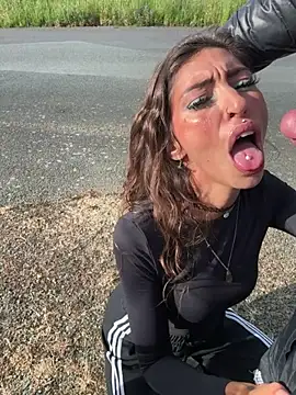 Lalla_Amani webcam