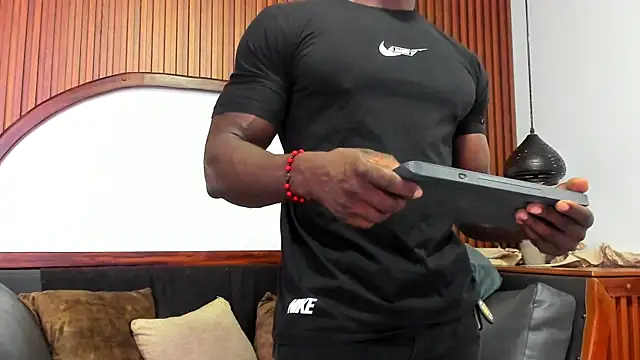 MarcusBlack_ webcam