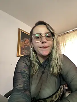 CurvyLust_x webcam