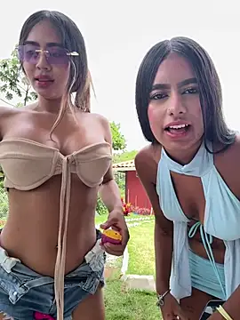 SAMY_AND_ARI webcam