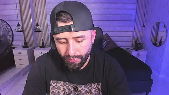 jhon_bear03 webcam