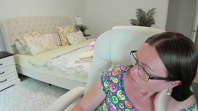 Vika73 webcam