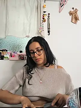 Annya-sweet webcam