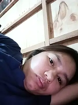 cloudettelove_17 webcam