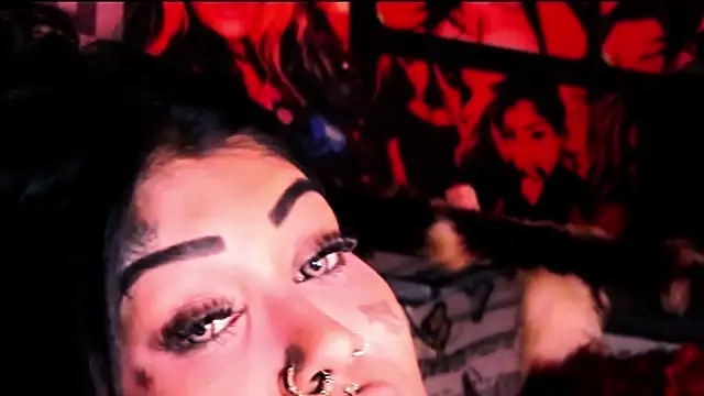 indian_dreamgirl webcam