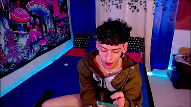 Thedoll_ethan7 webcam