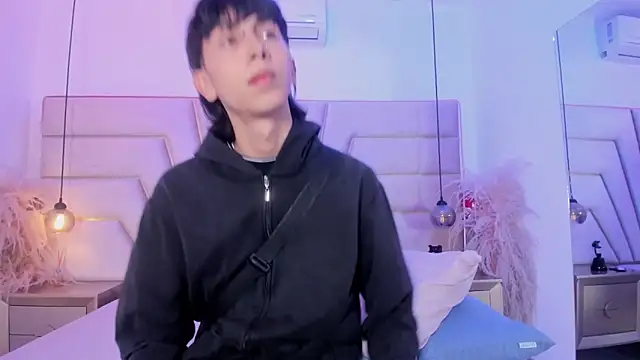Milan_LewisS