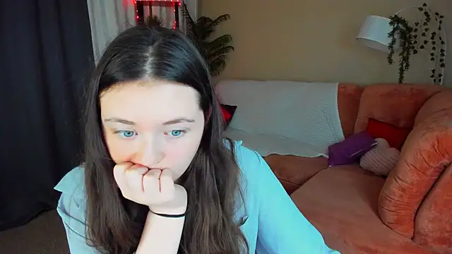 AlluringLookk webcam