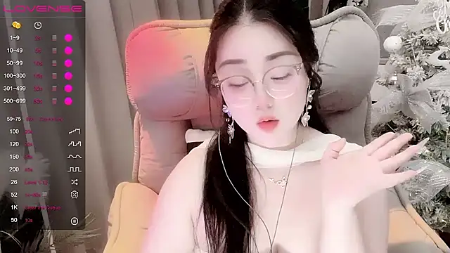 Monica-666888- webcam