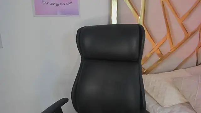 LanaJones_ webcam