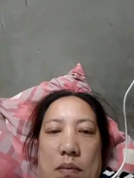 kittysquirt09 webcam
