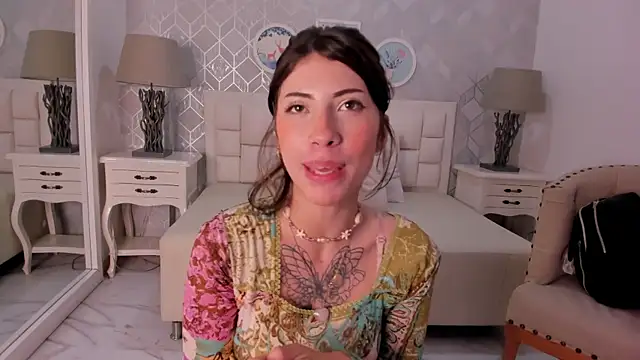 kitty_iris_