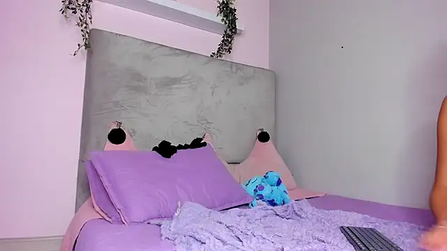 KIMAPRIL webcam