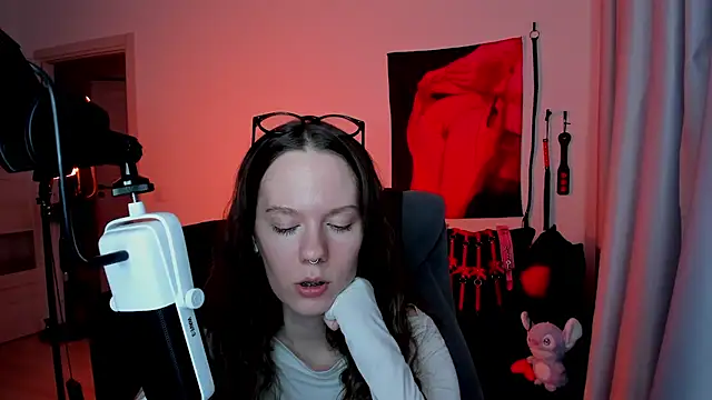 Goddess_of_Fertility webcam