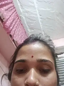 Deepjakolirr webcam