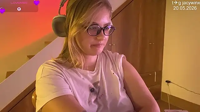 JacyWinslat webcam