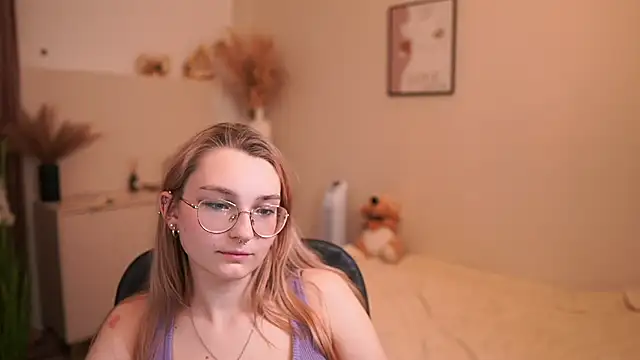 Sophielux18 webcam