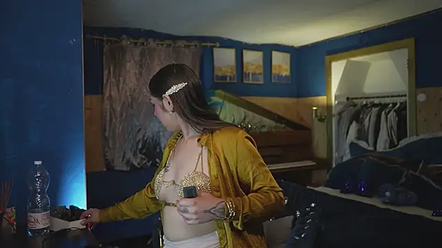VanessaDoyle webcam