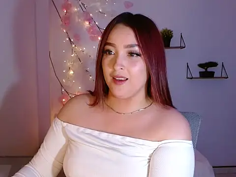 sapphire_lilac1 - Sapphire_lilac1's free webcam - UK Sex Cams