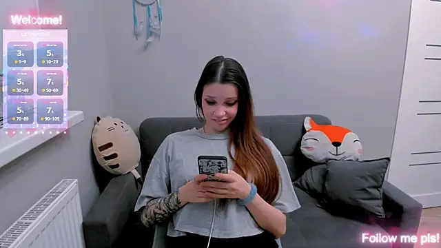 kitten_alissa - Kitten_Alissa's free webcam - UK Sex Cams