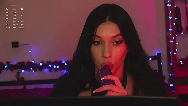 Olivia_Faye webcam