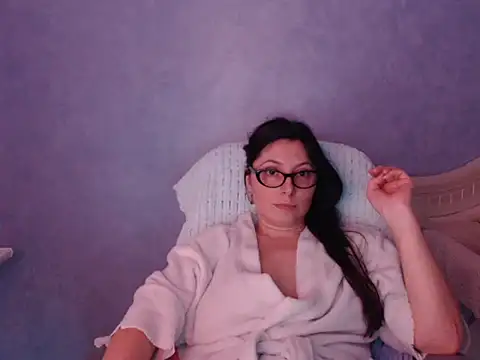 LuckyLisa23 webcam