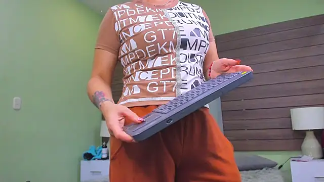 Hadde_multisquirt webcam