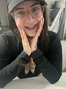 NyxTattoo webcam