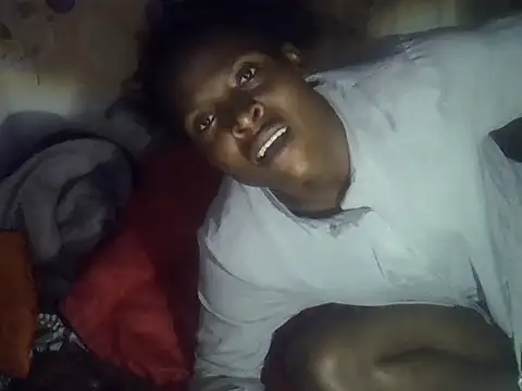 cute-shamza webcam