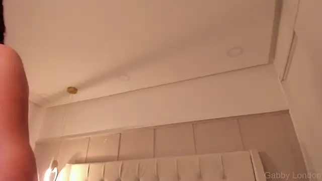 gabby_london webcam