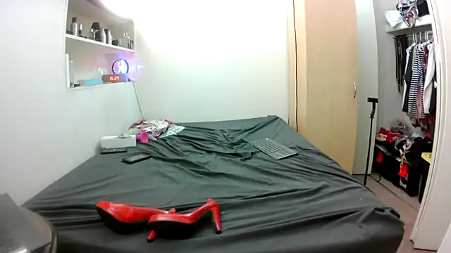 Empress_Lilith webcam