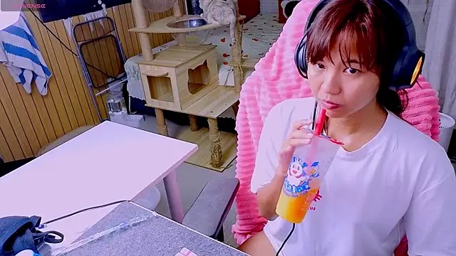 Kana_G webcam