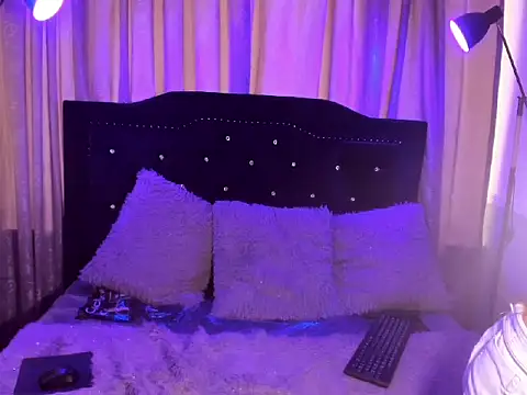 DaliaPhillips webcam