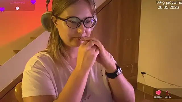 JacyWinslat webcam