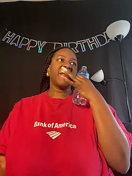 GirthGoddessCoco webcam