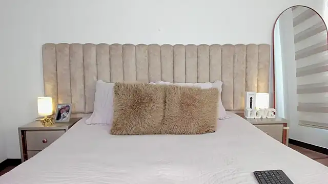 Sophie_Restrepo webcam