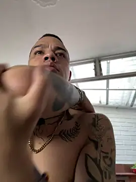 AlphaMasterXxx webcam