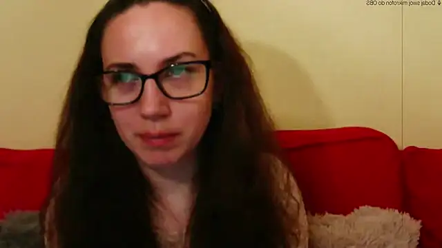EmilyHotAngel webcam