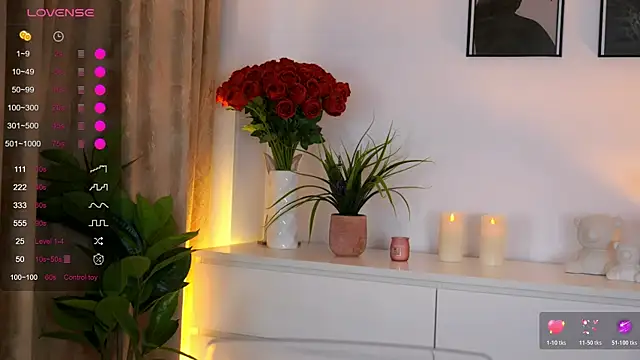 AishaSins webcam