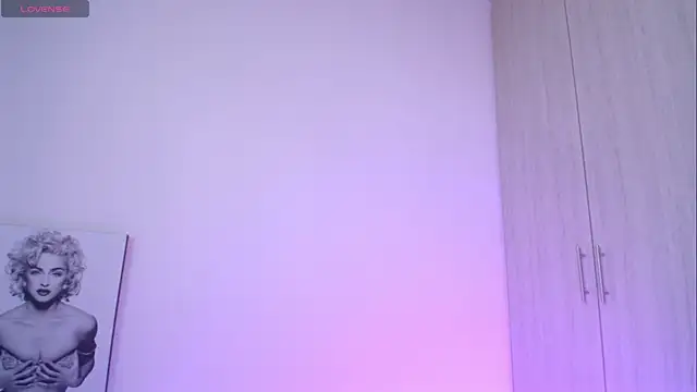 Millie_bobby webcam