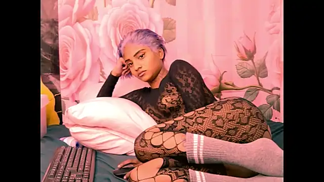indian_barbie webcam
