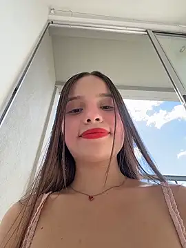 MiaJacksonn webcam