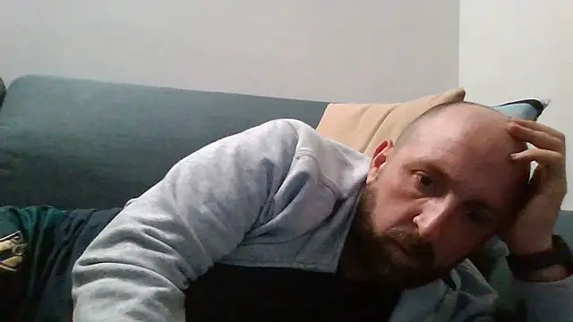 luca_beech88 webcam