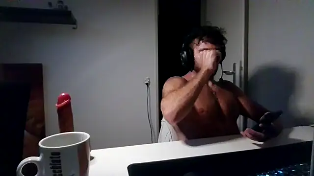 alpha-hunk webcam