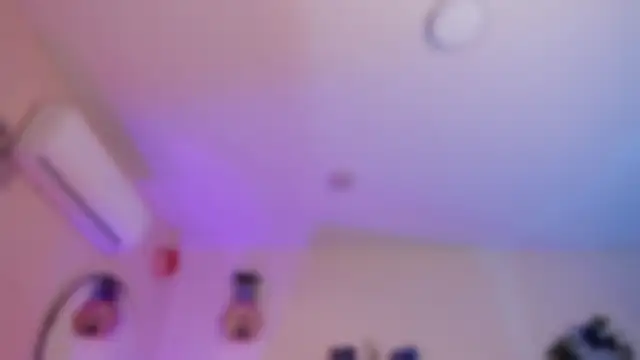 YariRose webcam