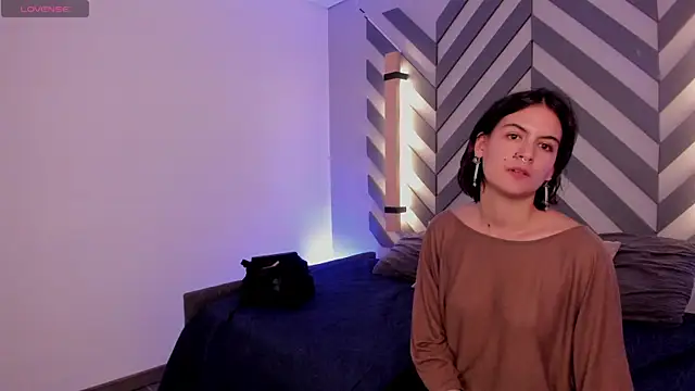 freyaa__1 webcam