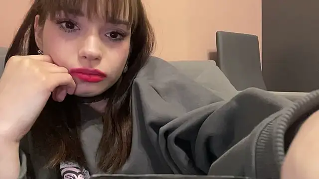 lolgothmichelle webcam