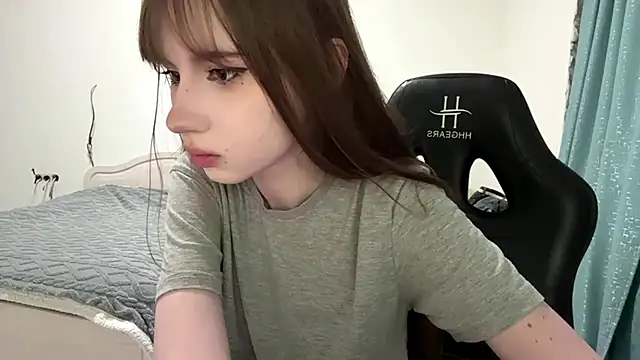 GiddyDoom webcam