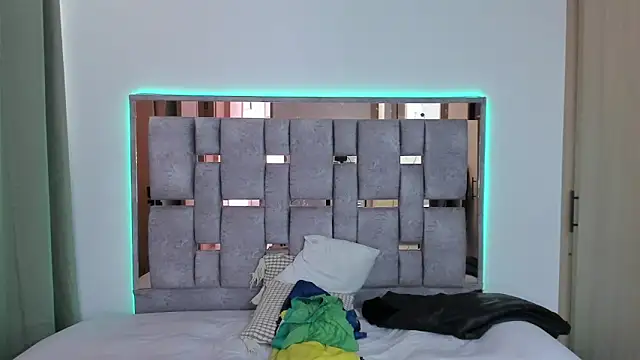 orionblaze69_ - Orionblaze69_'s free webcam - UK Sex Cams